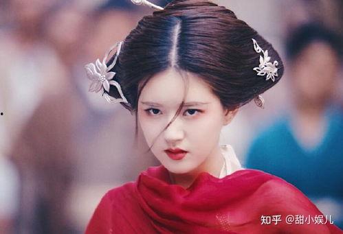 戏服吃瓜,揭秘古代戏曲中的吃瓜文化  第3张