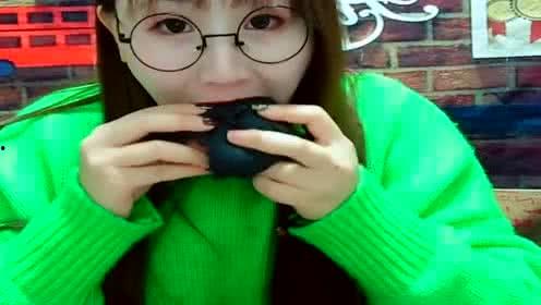 噼里啪啦吃瓜,揭秘娱乐圈幕后故事  第3张