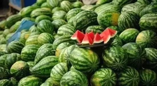 雅晴儿吃瓜  第3张