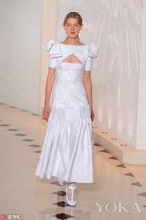 婚纱吃瓜国产  第3张