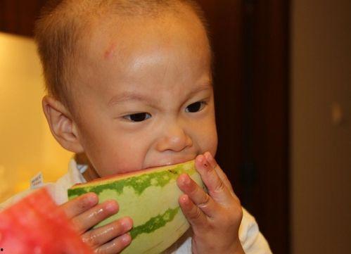 家长吃孩子的瓜,揭秘家长与孩子之间的甜蜜纠葛  第3张