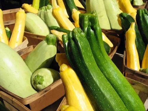 中信城吃瓜,揭秘网红美食背后的吃瓜故事  第3张