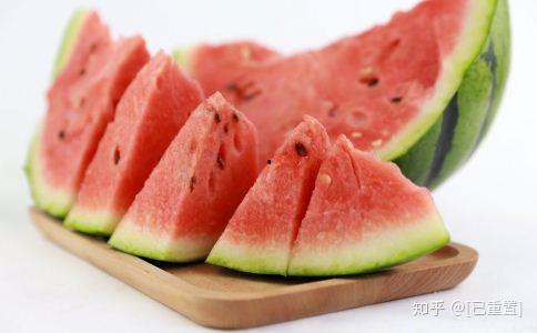 夏天吃瓜怎么防水,夏日吃瓜防水攻略  第3张
