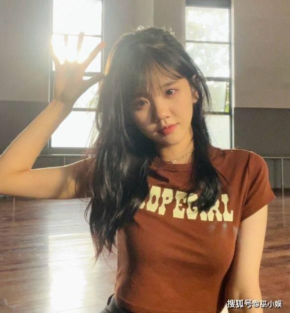 井川吃瓜,揭秘娱乐圈的甜蜜与苦涩