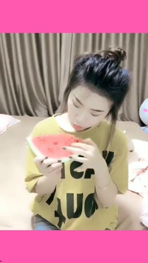 女生的吃瓜日常,揭秘娱乐圈那些事儿  第2张