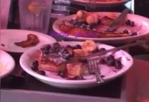 邻桌吃瓜,揭秘日常生活中的趣味瞬间  第2张