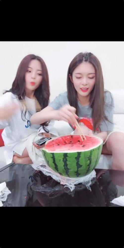 姐姐直播吃瓜  第3张