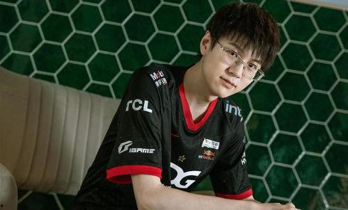 雯神吃瓜meiko,揭秘Meiko背后的故事与成长历程  第1张